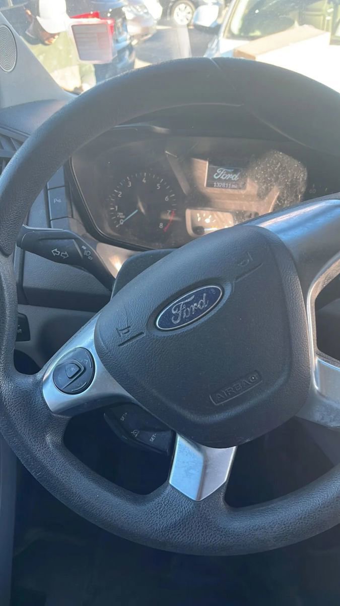 Used 2015 Ford Transit 250 Medium Roof image 10