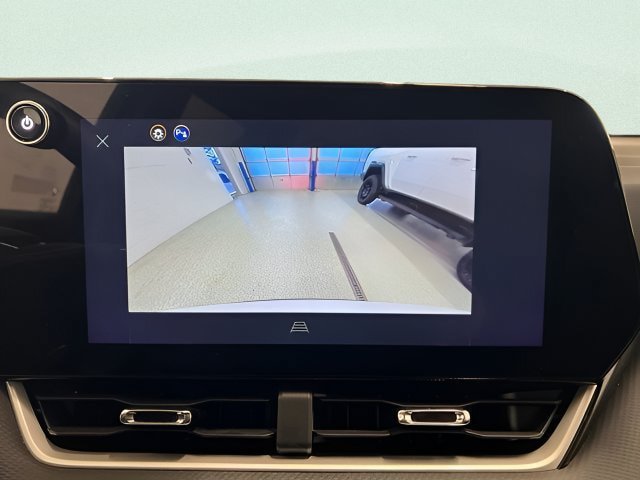 Certified 2025 Chevrolet Equinox LT FWD image 24
