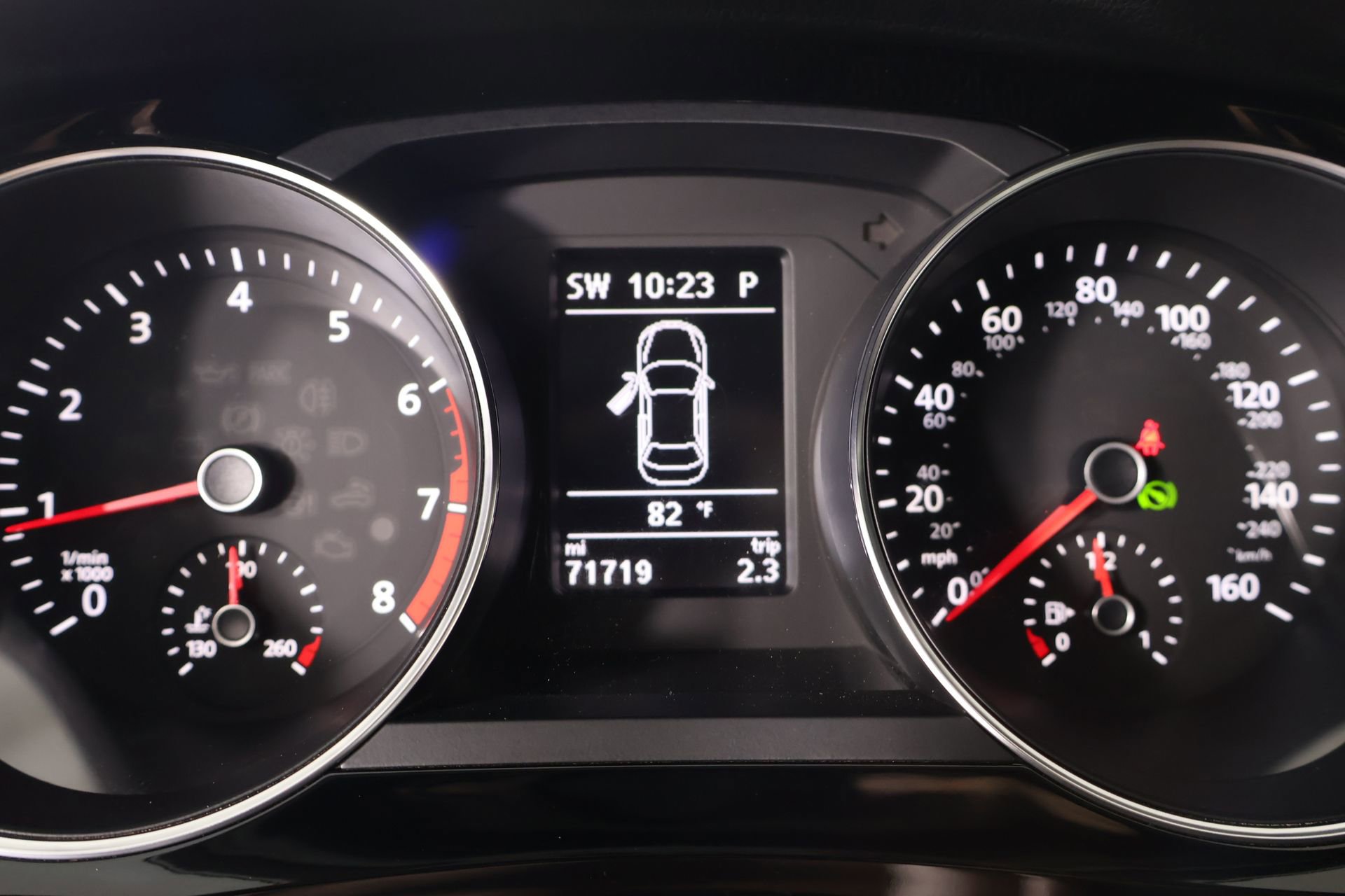 Used 2016 Volkswagen Jetta SEL w/ Lighting Package image 4