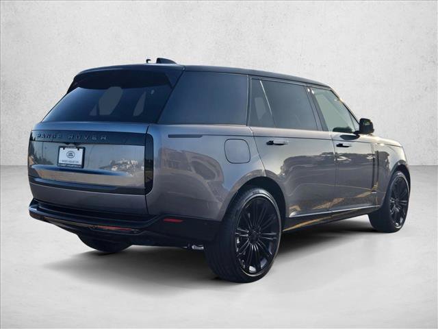 New 2026 Land Rover Range Rover Long Wheelbase SE AWD/4WD image 2