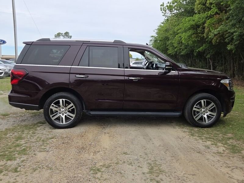 Used 2024 Ford Expedition Limited image 15