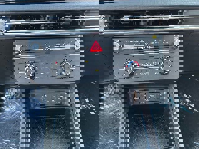 New 2026 Hyundai Tucson SE image 14