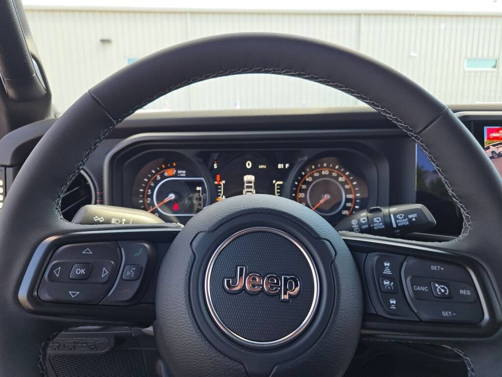 New 2026 Jeep Wrangler Unlimited Rubicon AWD/4WD image 39