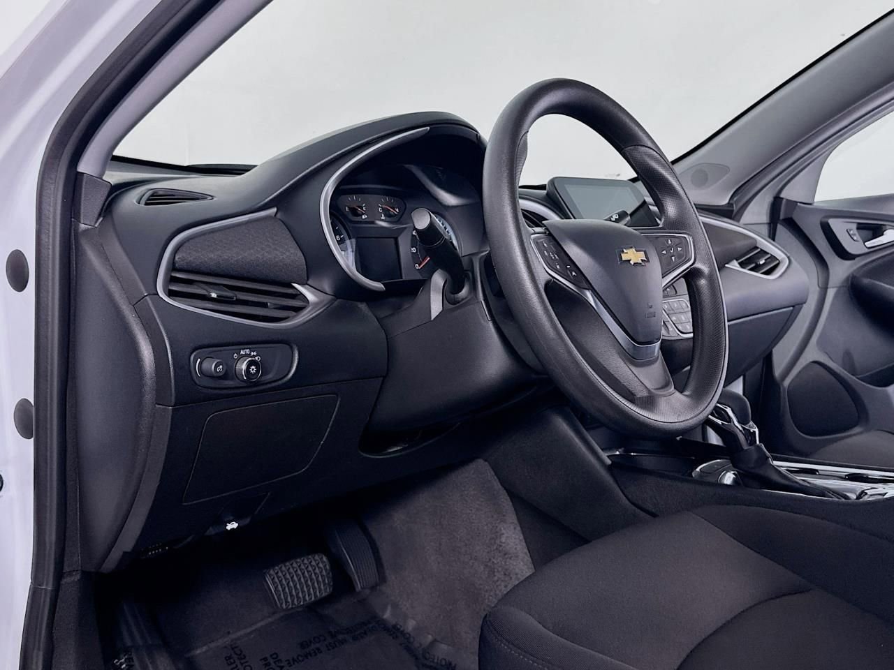 Used 2023 Chevrolet Malibu LT image 33