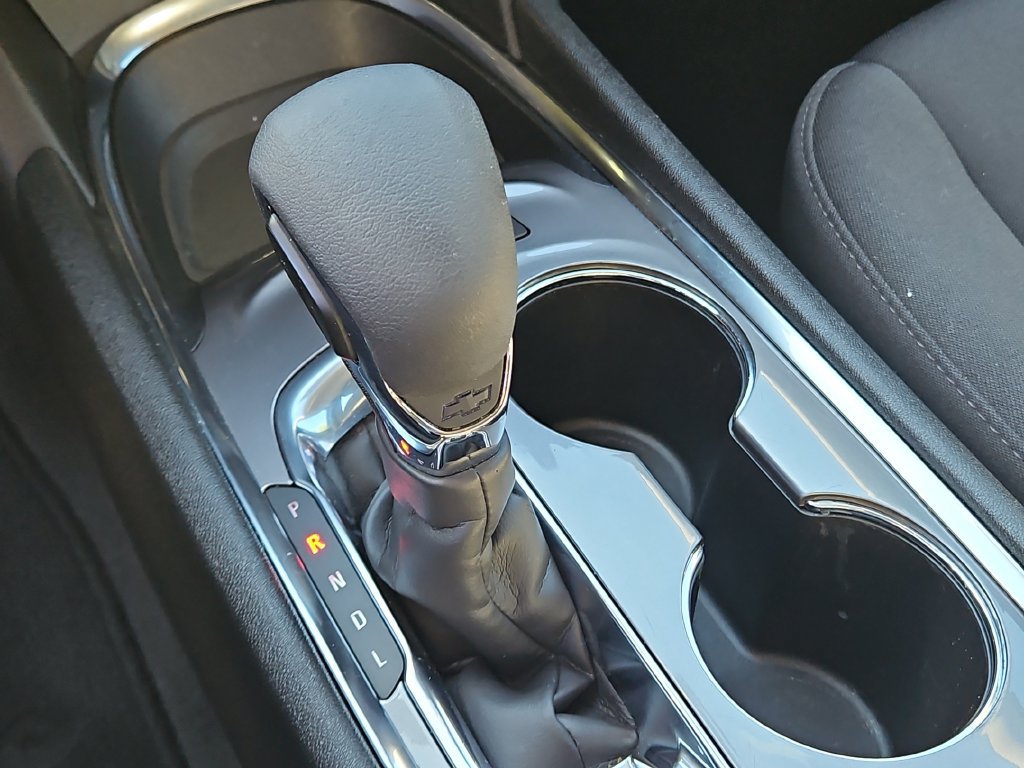 Used 2023 Chevrolet Malibu LT FWD image 35