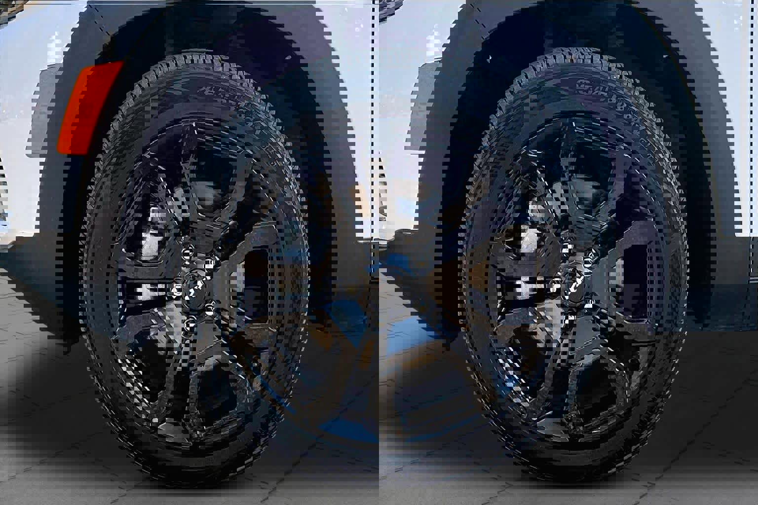 Used 2024 Kia Seltos X-Line image 11