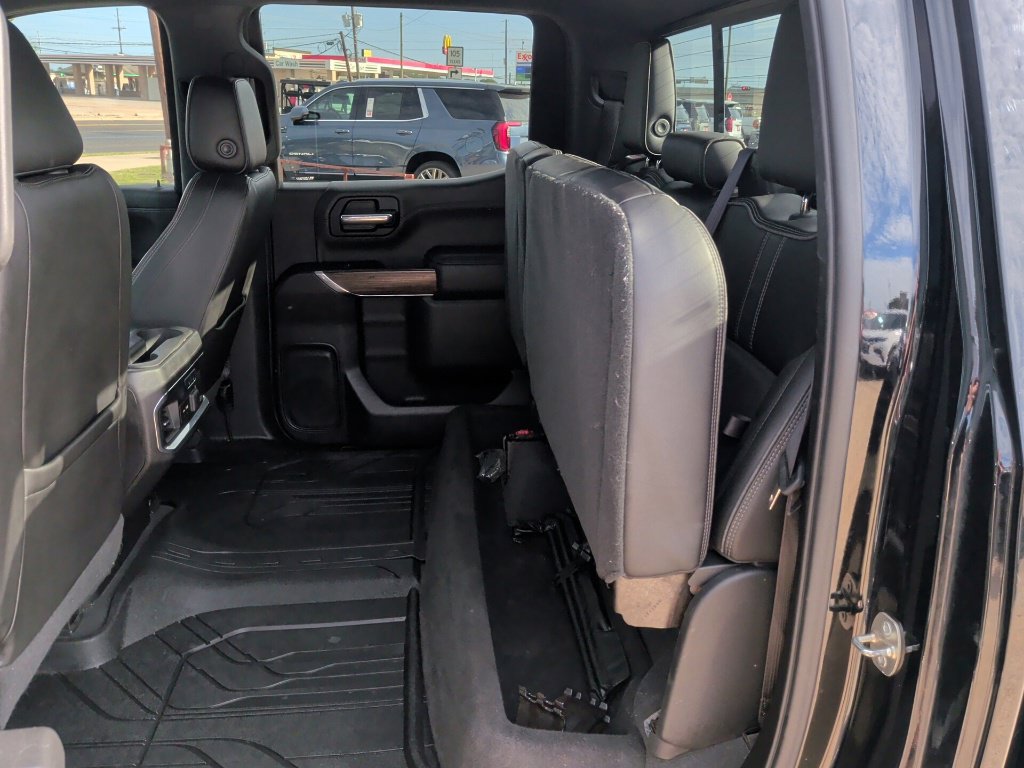 Used 2019 Chevrolet Silverado 1500 High Country w/ Technology Package AWD/4WD image 42