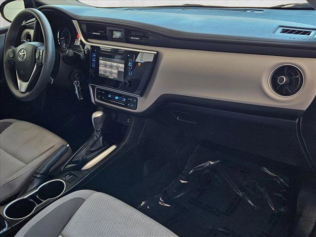 Used 2019 Toyota Corolla LE FWD image 21