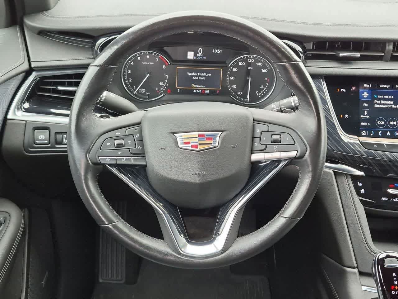 Used 2024 Cadillac XT6 Premium Luxury AWD/4WD image 24