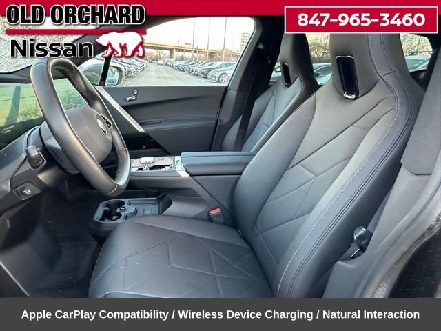 Used 2023 BMW iX xDrive50 w/ Ultimate Package 2 AWD/4WD image 11