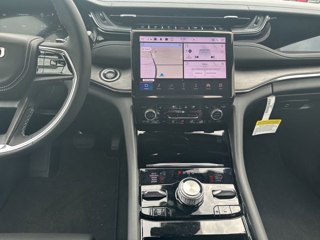 Used 2023 Jeep Grand Cherokee Overland w/ Luxury Tech Group IV image 21