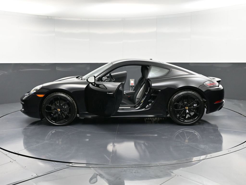 New 2025 Porsche 718 Cayman RWD image 37