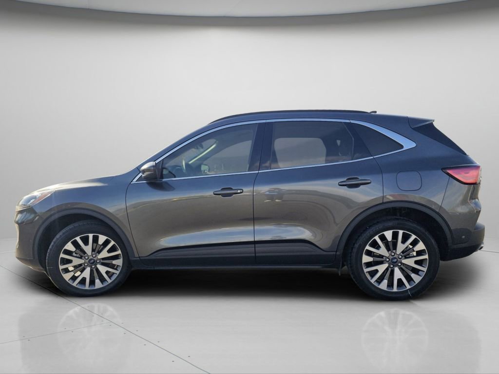 Used 2020 Ford Escape Titanium image 20