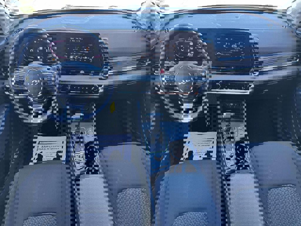 Certified 2024 Kia Sportage LX image 11