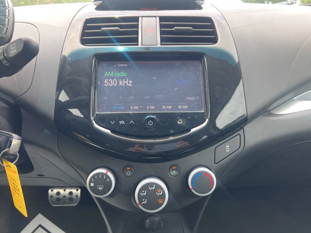 Used 2014 Chevrolet Spark LT FWD image 15