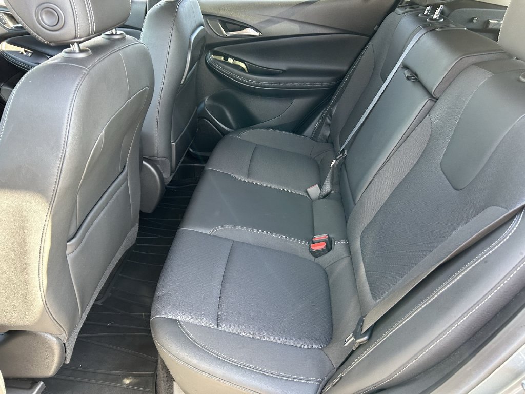 Used 2023 Buick Encore GX Select w/ Experience Buick Package FWD image 17
