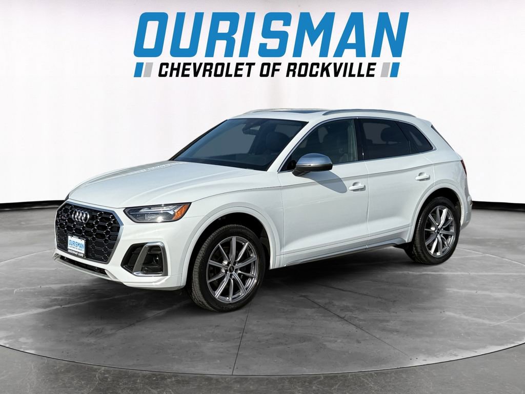 Used 2022 Audi SQ5 Premium Plus w/ Premium Plus Package image 2