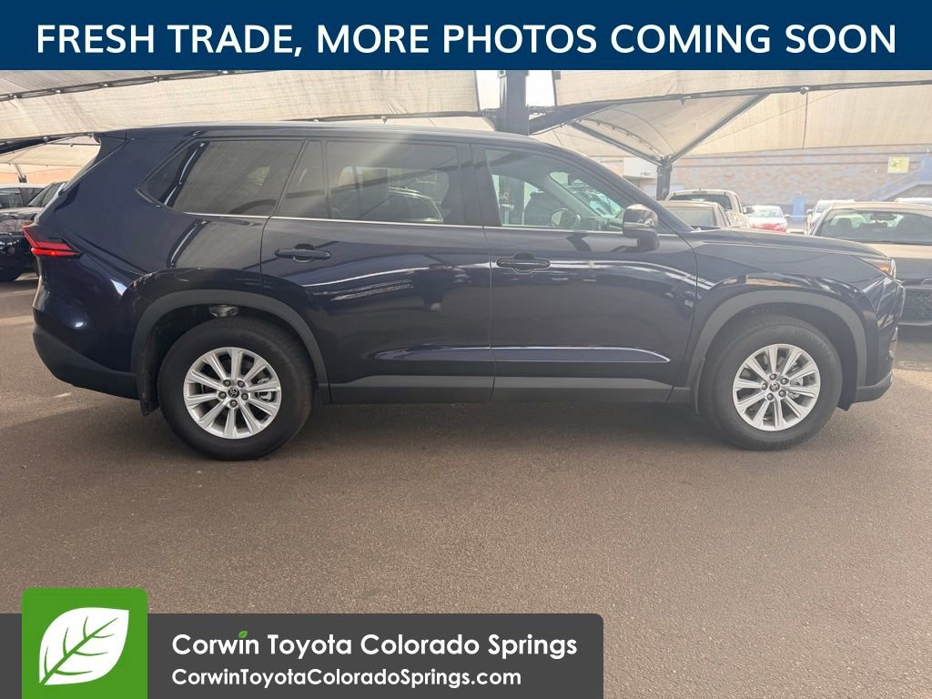 Used 2026 Toyota Grand Highlander XLE AWD/4WD image 9