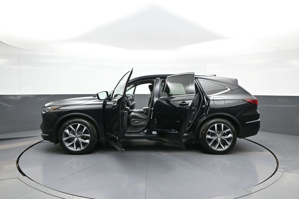 Certified 2023 Acura MDX SH-AWD w/ Technology Package image 45