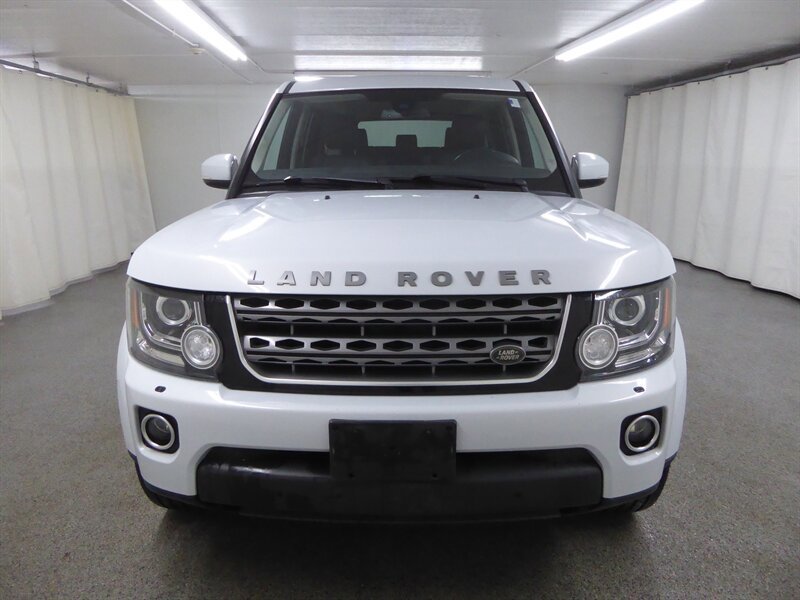 Used 2015 Land Rover LR4 HSE AWD/4WD image 2