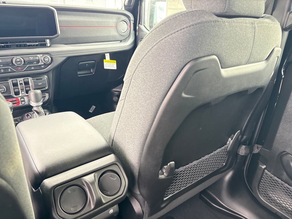 New 2026 Jeep Wrangler Unlimited Rubicon image 32