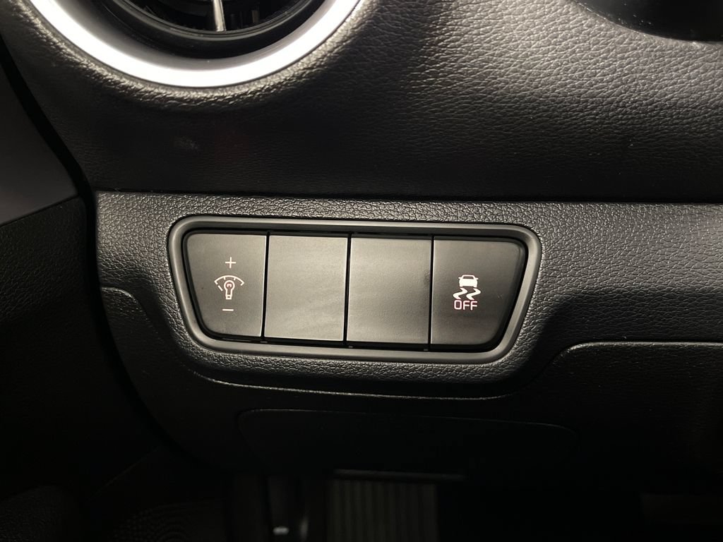 Used 2023 Kia Forte LXS FWD image 30