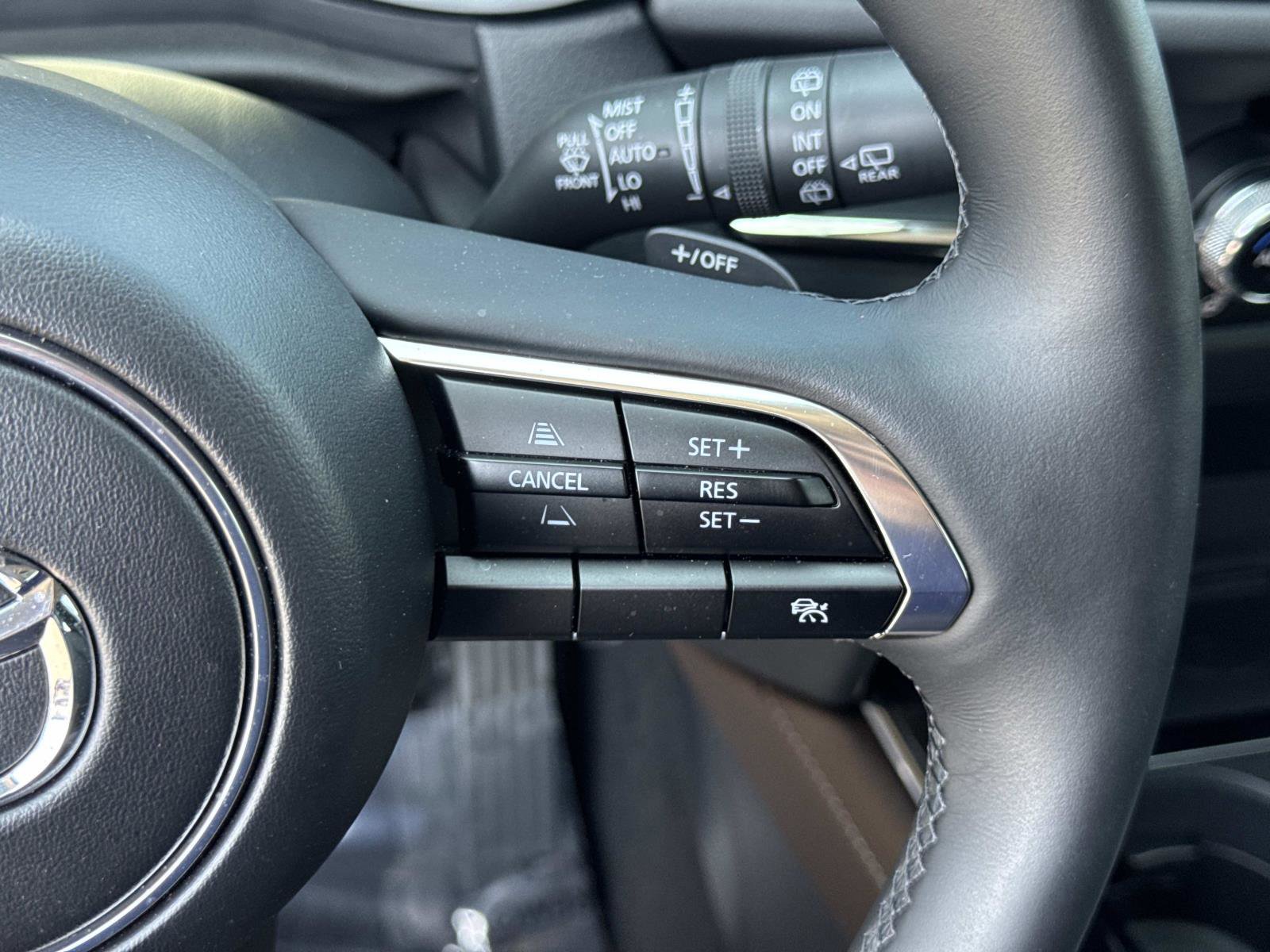 Used 2025 MAZDA CX-30 2.5 Turbo w/ Premium Package image 12