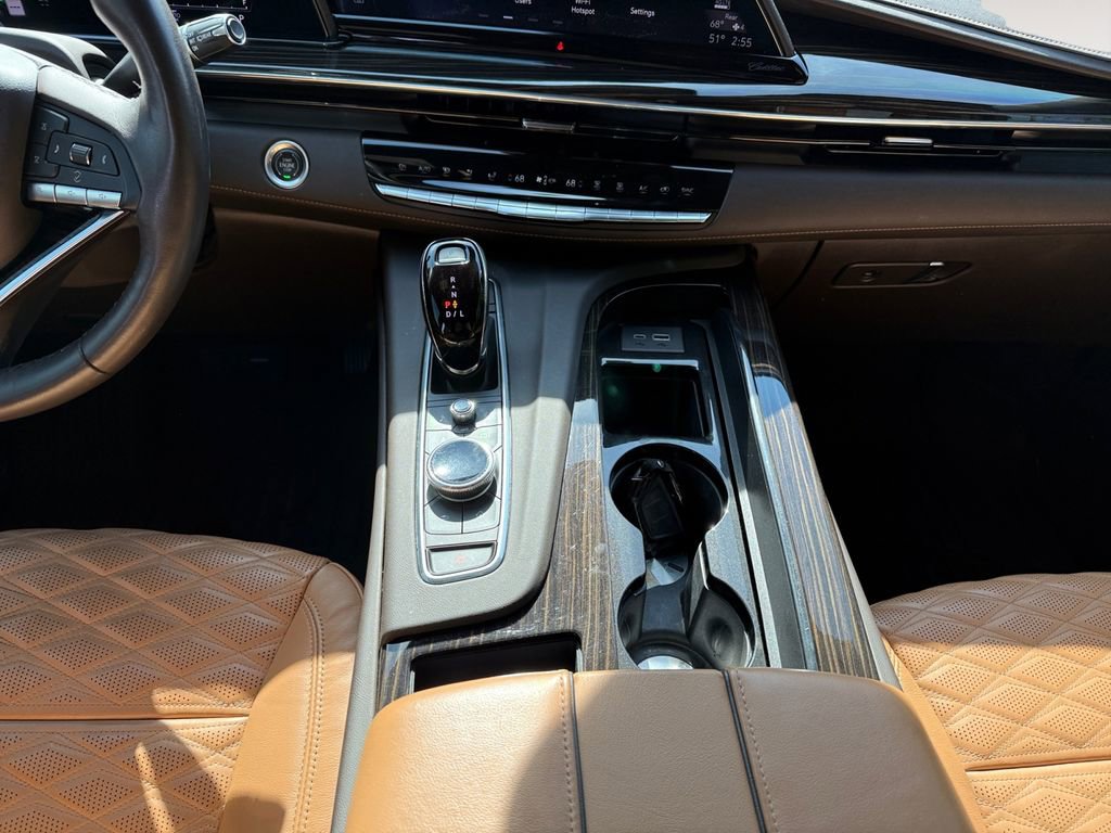 Used 2021 Cadillac Escalade Sport w/ Driver Assist Tech Package image 10