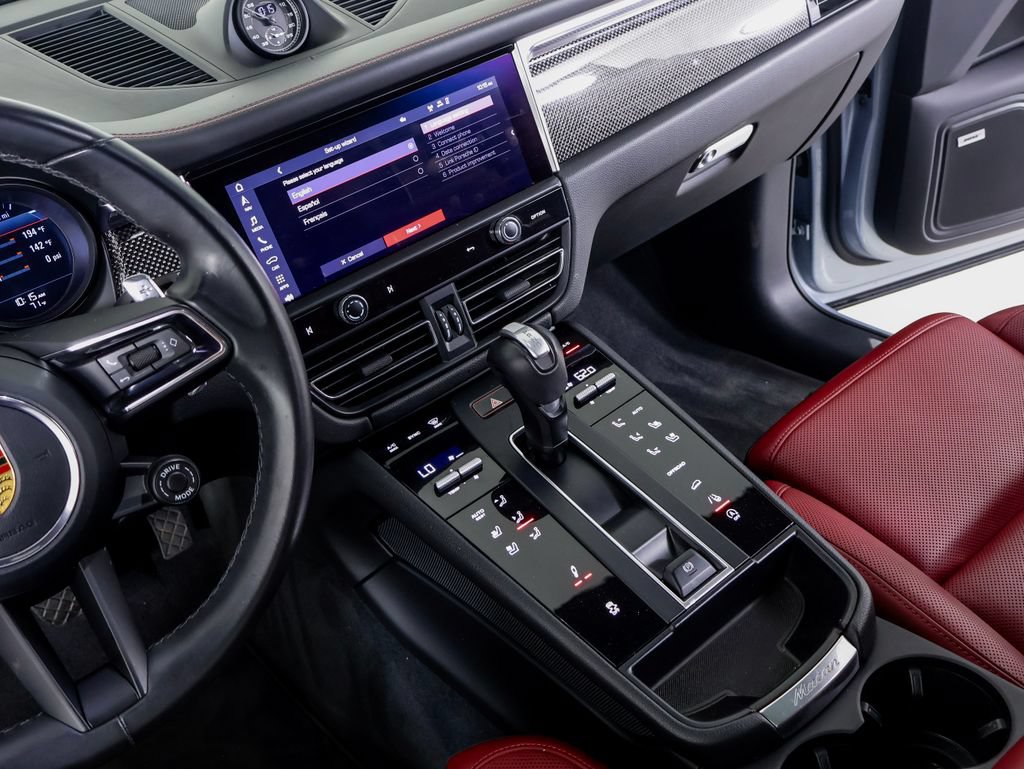 Certified 2022 Porsche Macan S w/ Premium Package Plus AWD/4WD image 21