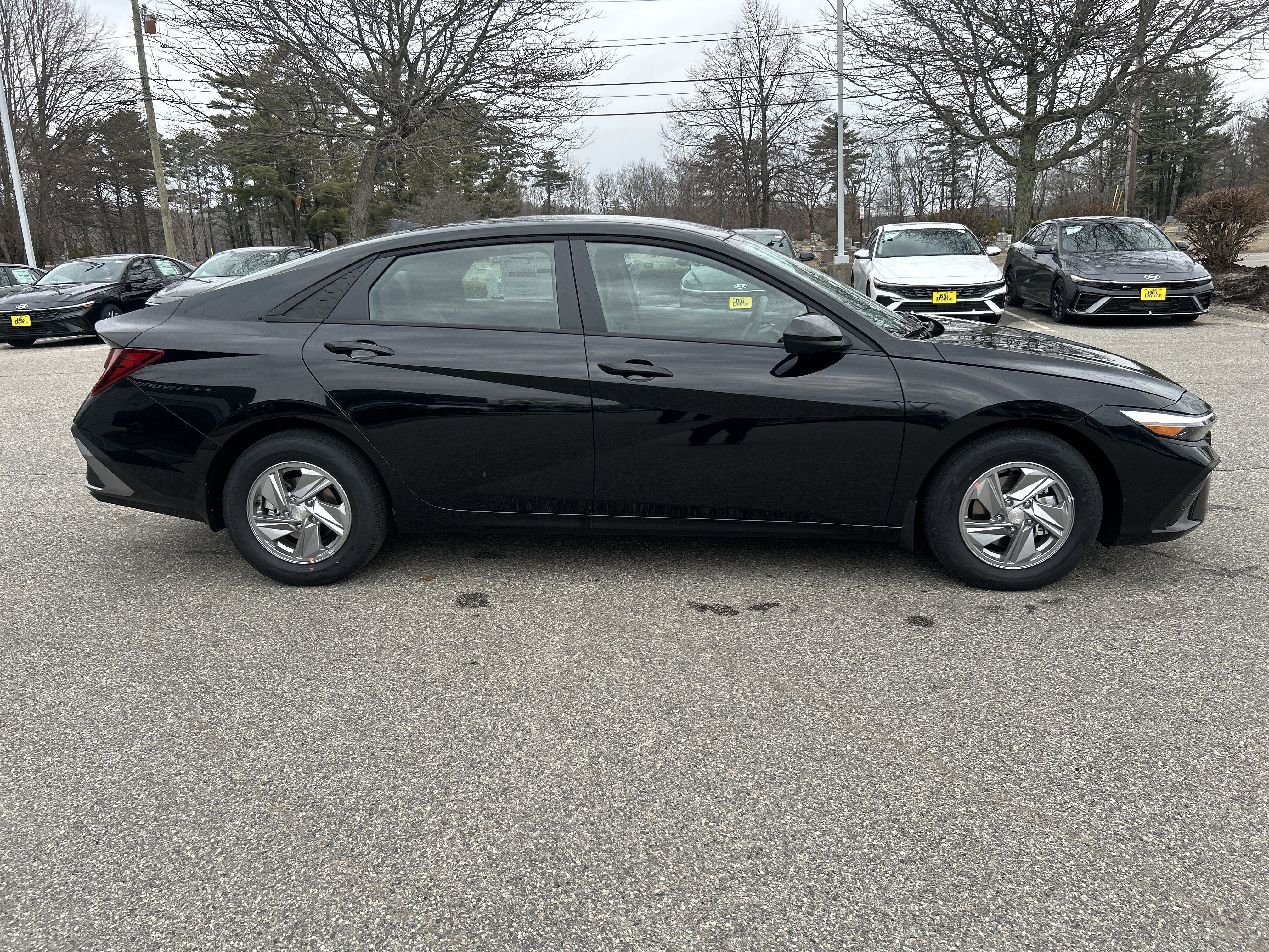 New 2026 Hyundai Elantra SE FWD image 8