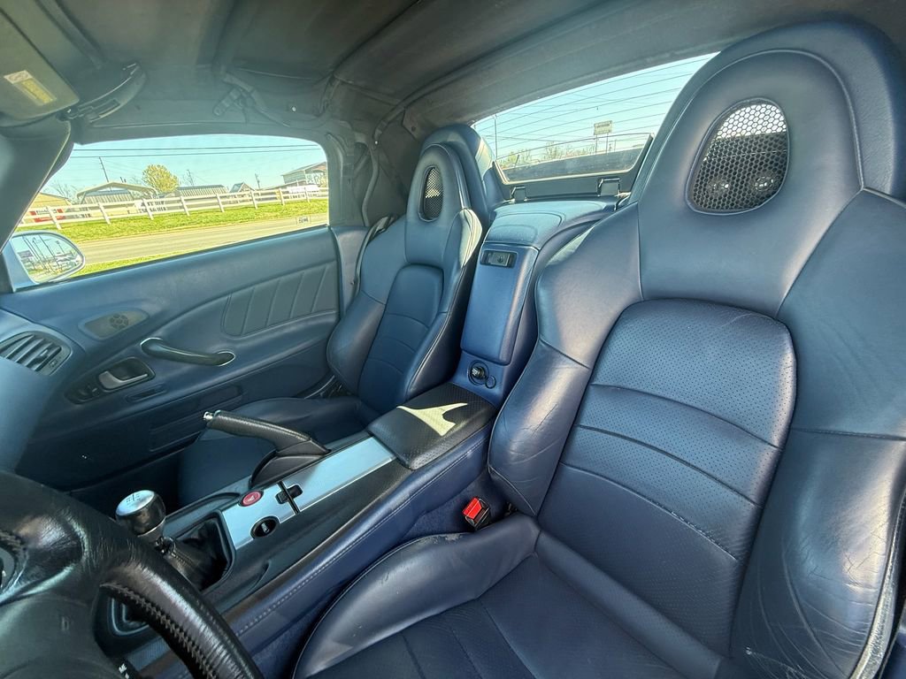 Used 2004 Honda S2000 Base image 12