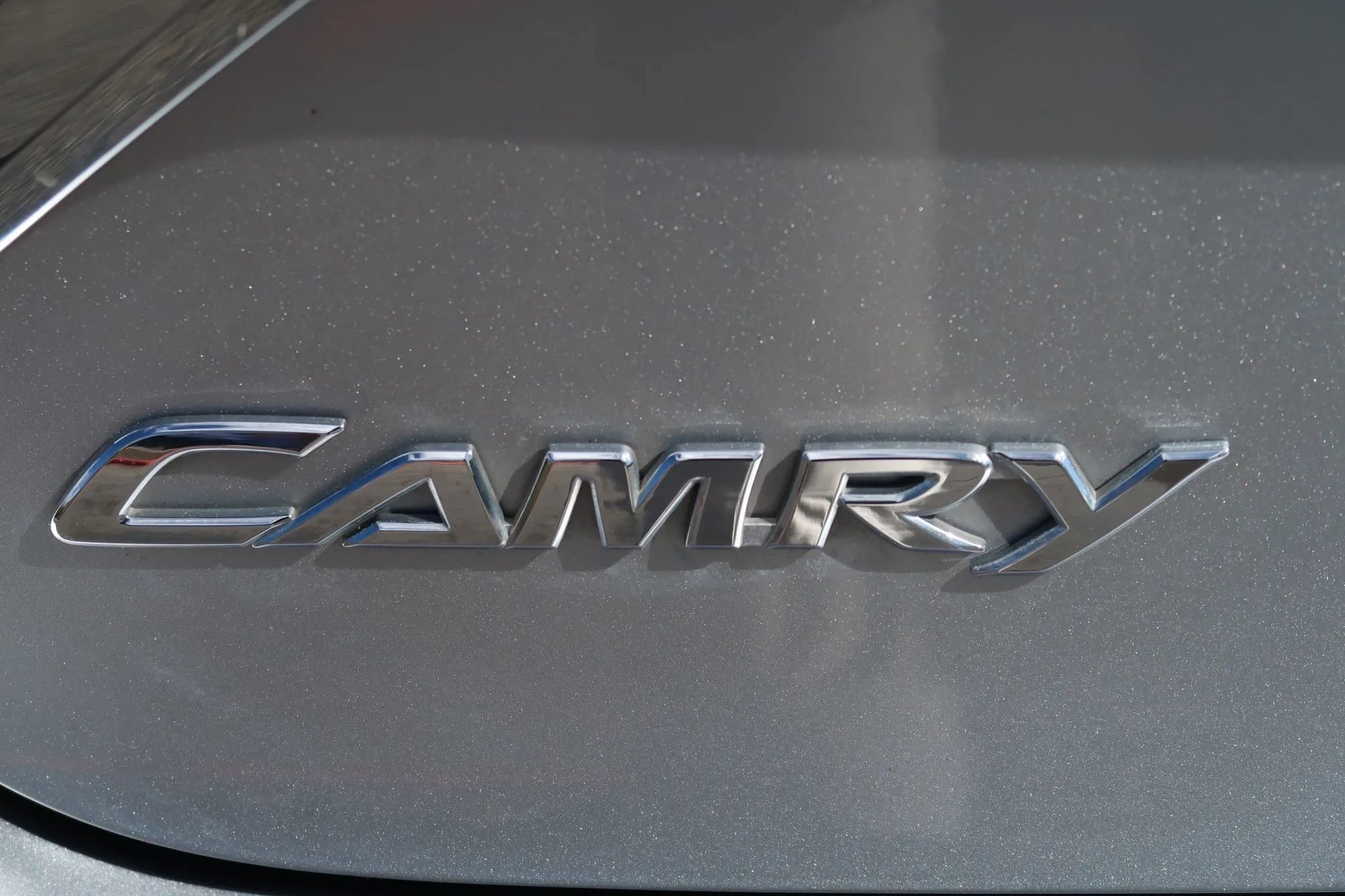 Used 2016 Toyota Camry LE FWD image 9