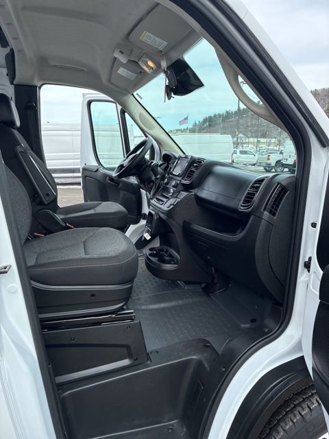 Used 2023 RAM ProMaster 2500 image 30