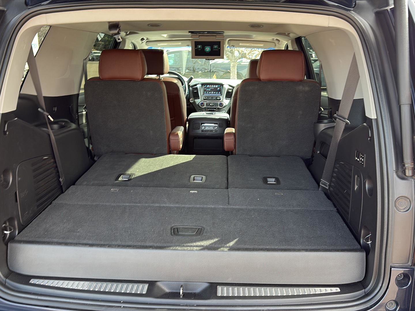 Used 2019 Chevrolet Tahoe Premier w/ Premier Plus Edition image 7