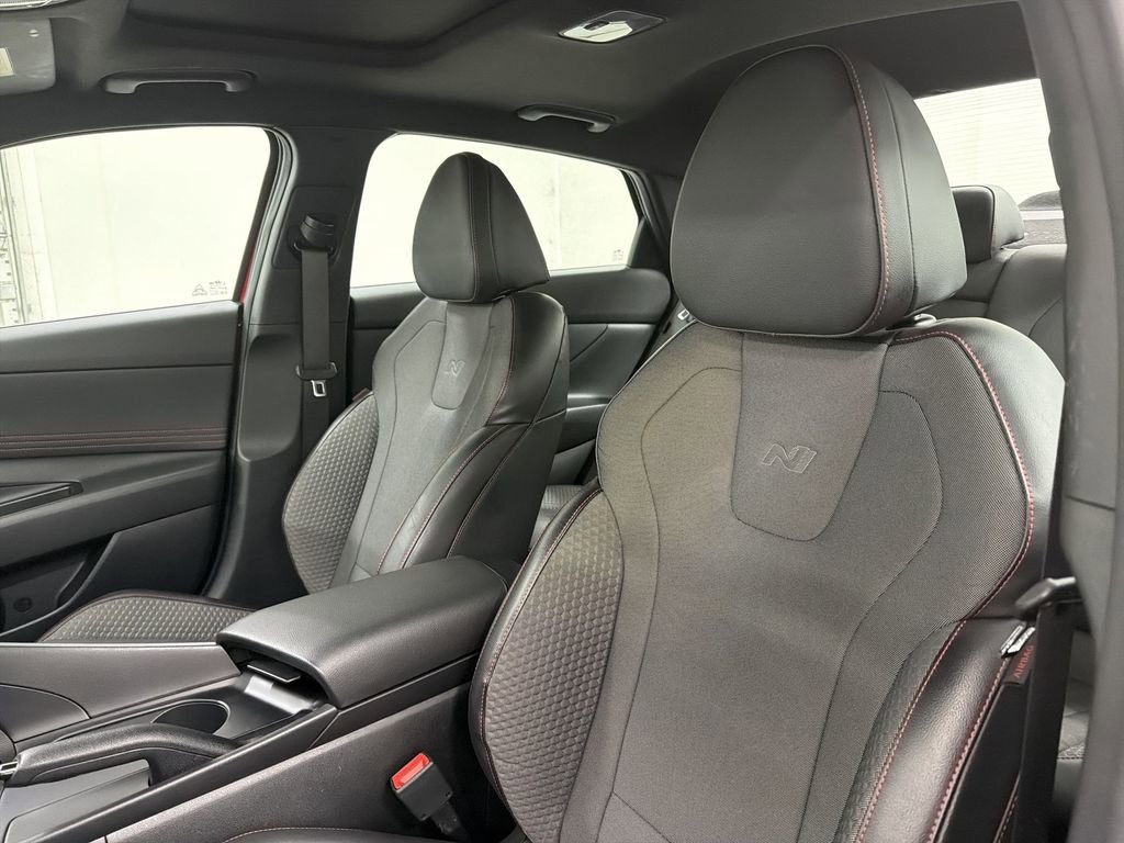 Used 2025 Hyundai Elantra N Line image 19