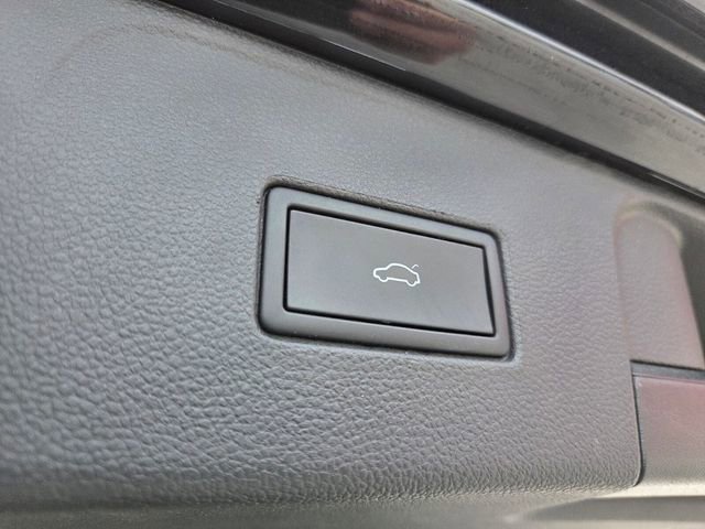 Used 2022 Volkswagen Atlas SE image 19