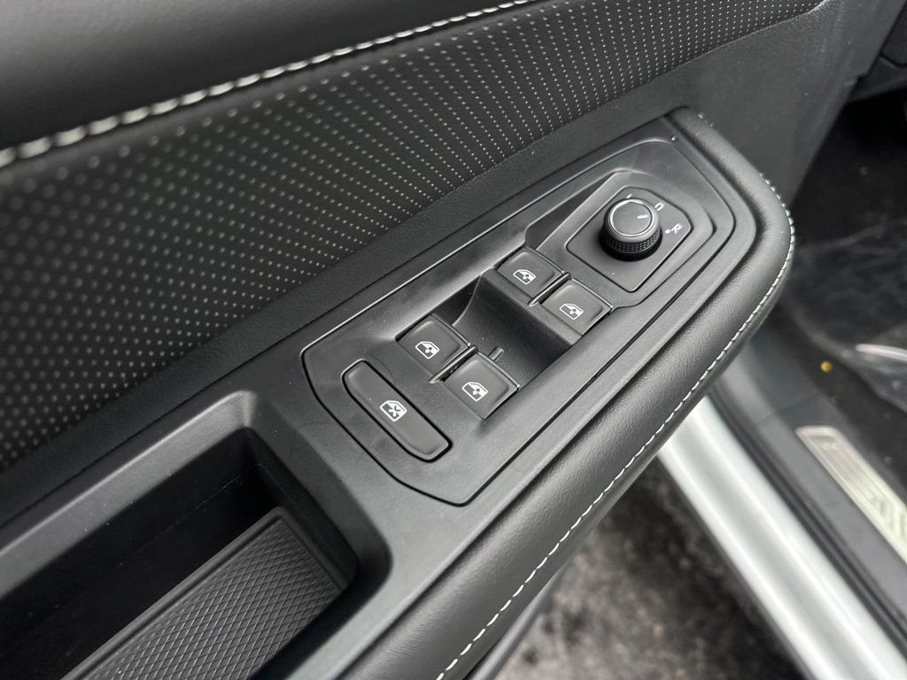 New 2026 Volkswagen Atlas SE image 10