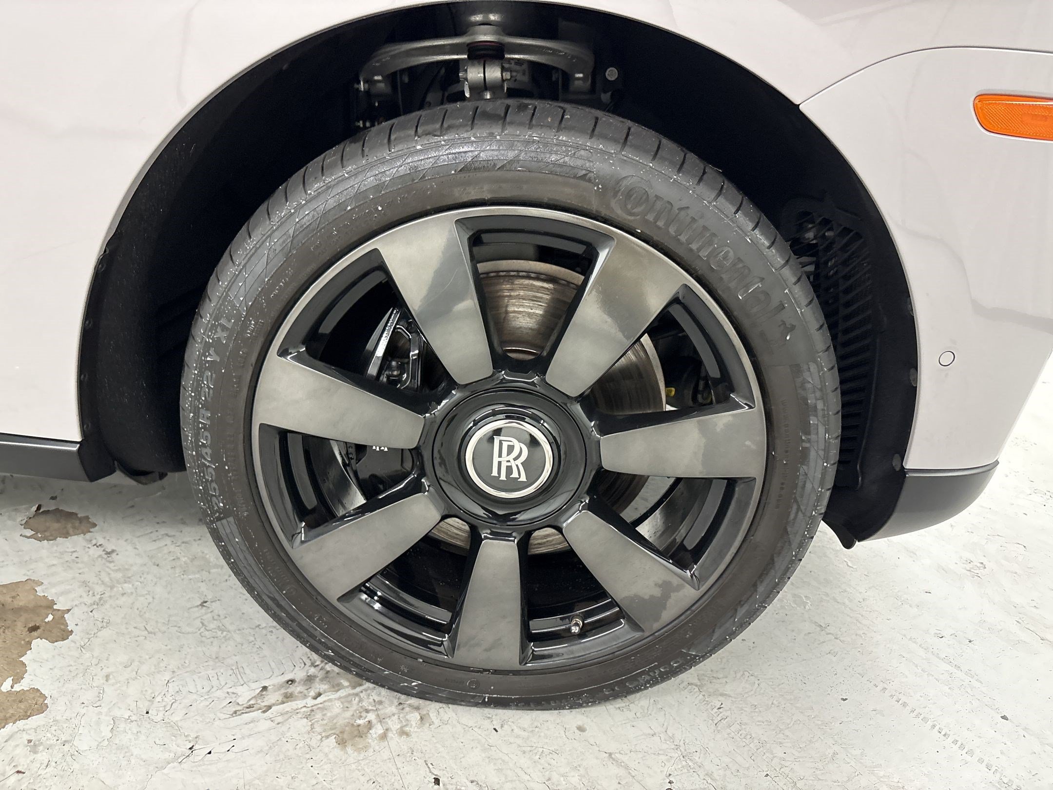 Used 2021 Rolls-Royce Cullinan AWD/4WD image 13