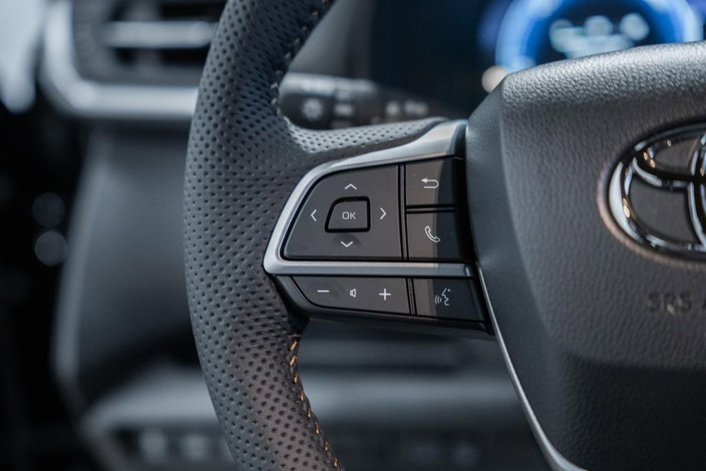 New 2026 Toyota Sienna XLE Woodland Edition image 29