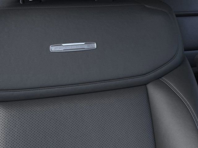 New 2025 Ford Expedition Platinum w/ Driver's Package image 16