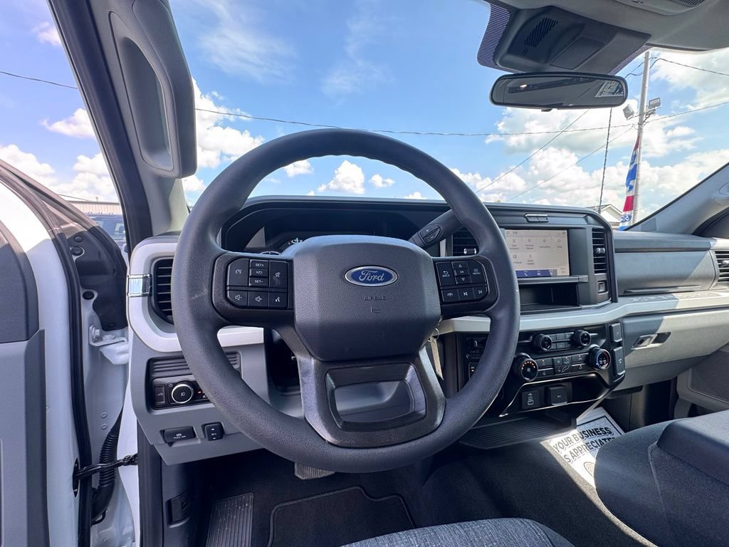 Used 2026 Ford F450 XLT w/ 360-Degree Camera Package AWD/4WD image 13