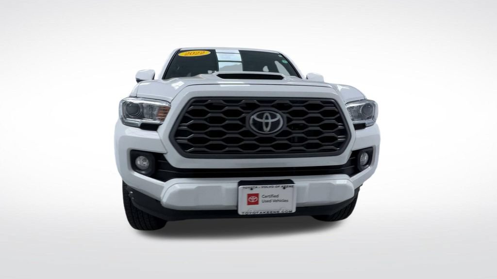 Certified 2022 Toyota Tacoma TRD Sport w/ Technology Package AWD/4WD image 4