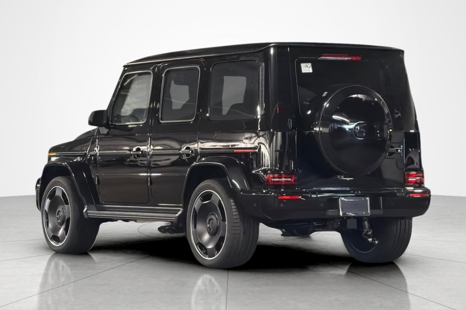 New 2027 Mercedes-Benz G 63 AMG 4MATIC image 3