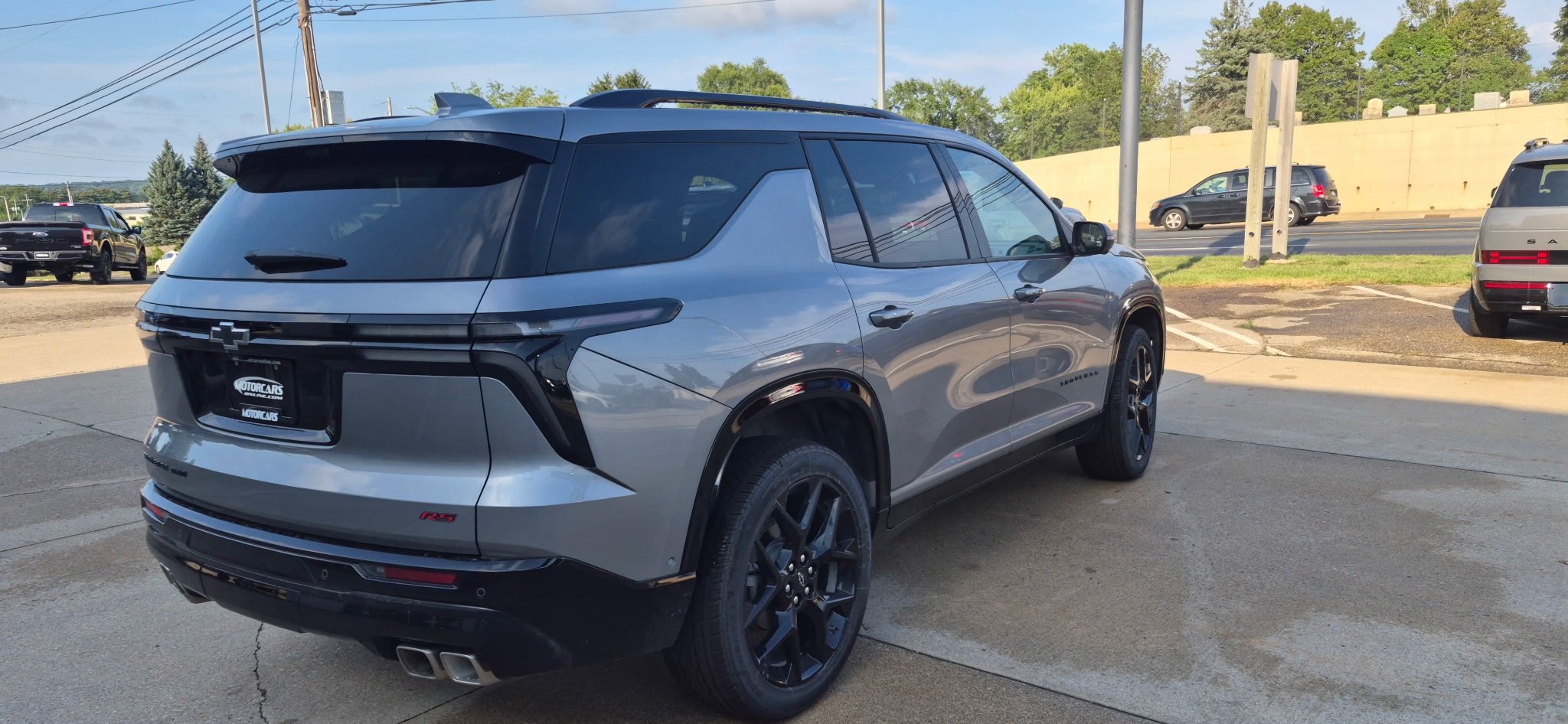 Used 2026 Chevrolet Traverse RS AWD/4WD image 6