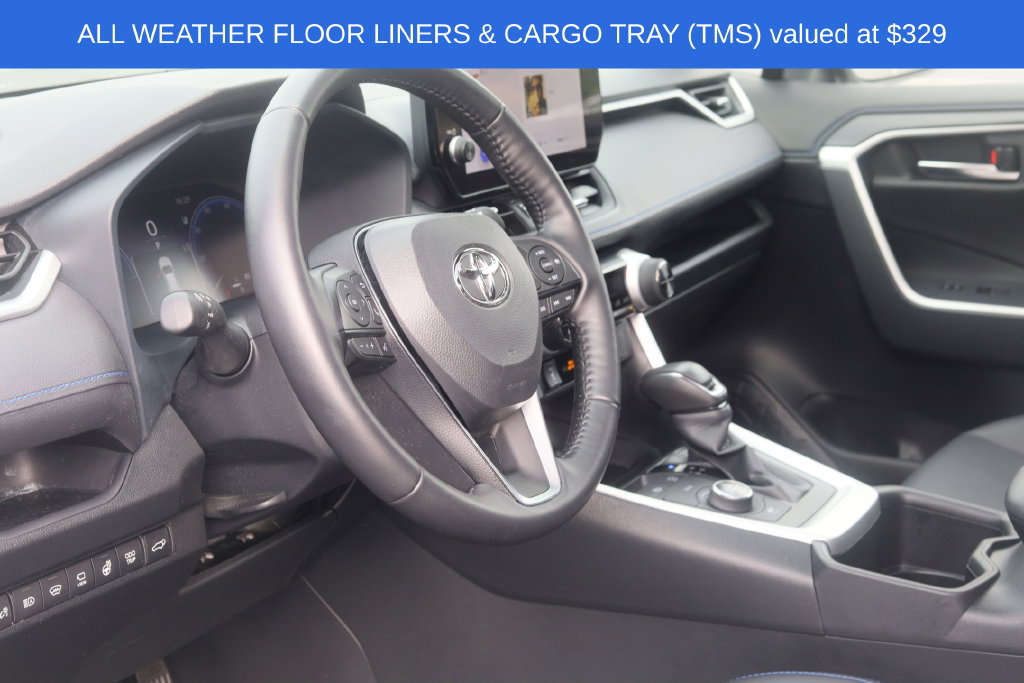 Used 2025 Toyota RAV4 XSE w/ Advanced Technology Package AWD/4WD image 9