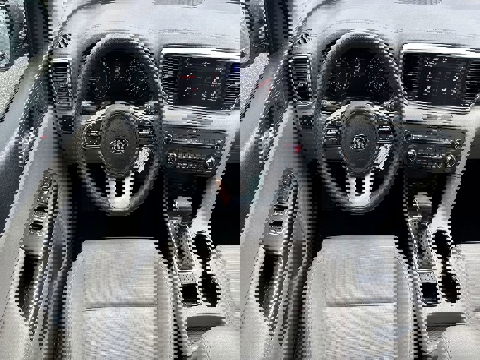 Used 2020 Kia Sportage LX w/ LX Popular Package image 28