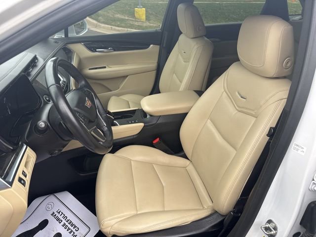 Used 2018 Cadillac XT5 AWD image 25