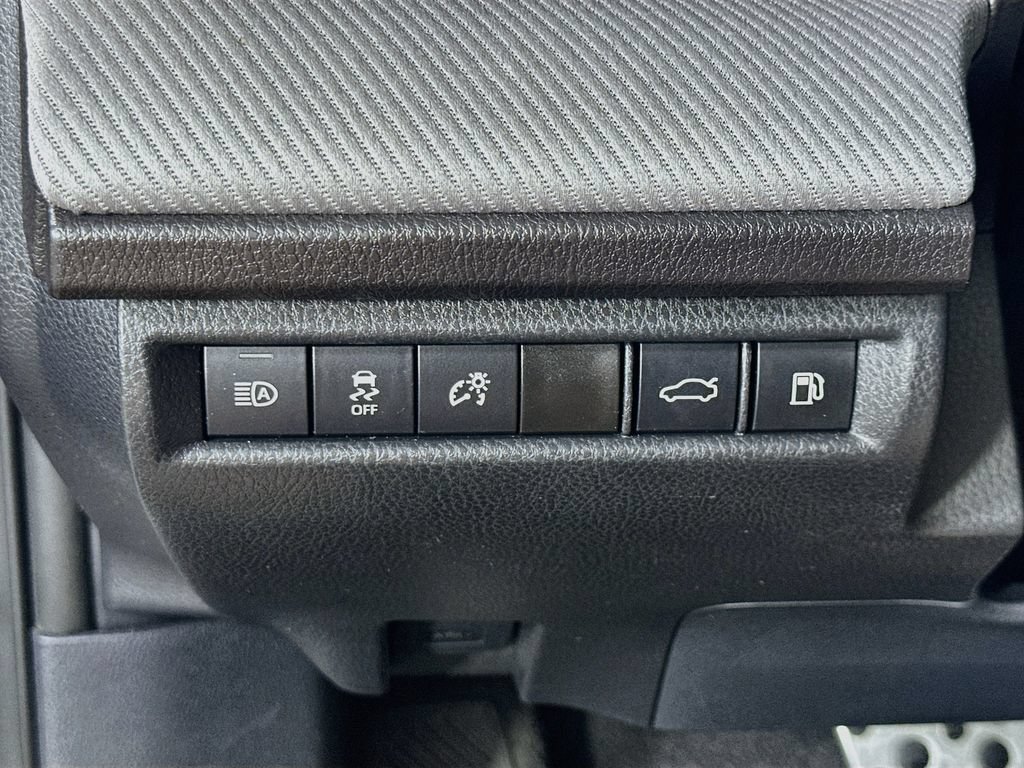 Used 2025 Toyota Camry SE w/ Multimedia Upgrade Package FWD image 21