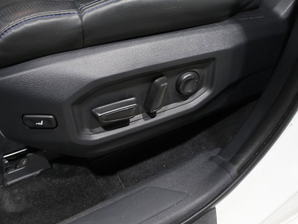 Used 2025 Toyota Tundra Platinum image 12