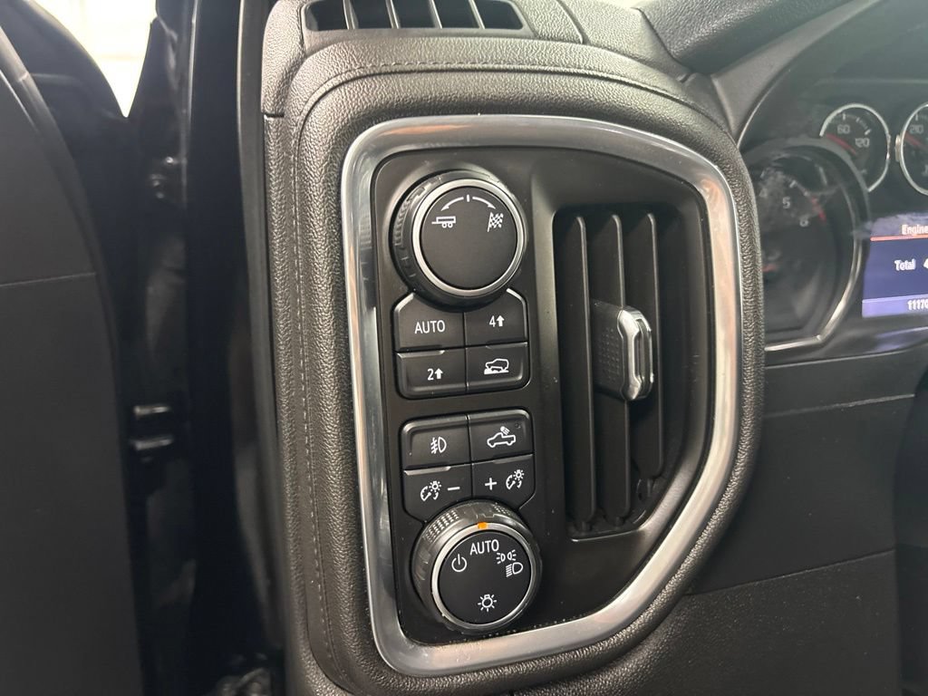 Used 2019 Chevrolet Silverado 1500 RST w/ All-Star Edition AWD/4WD image 17